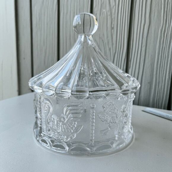 German Lead Crystal Carousel Candy Jar with Lid – 7"x6" – 24% PbO, 52 oz - Picture 2 of 6
